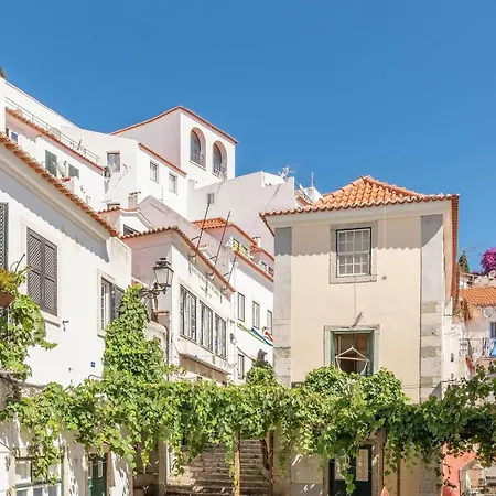 Guestready - Romantic Nook * Lisbon