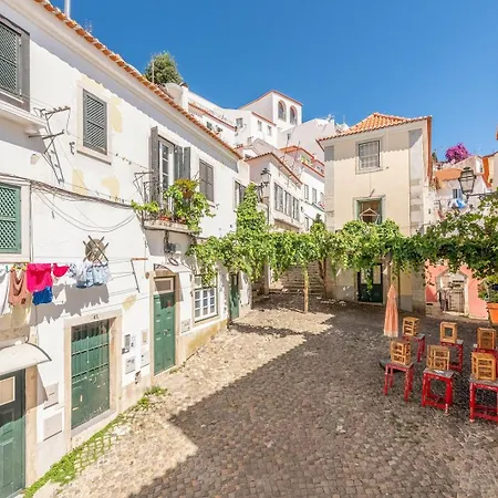 Guestready - Romantic Nook * Lisbon
